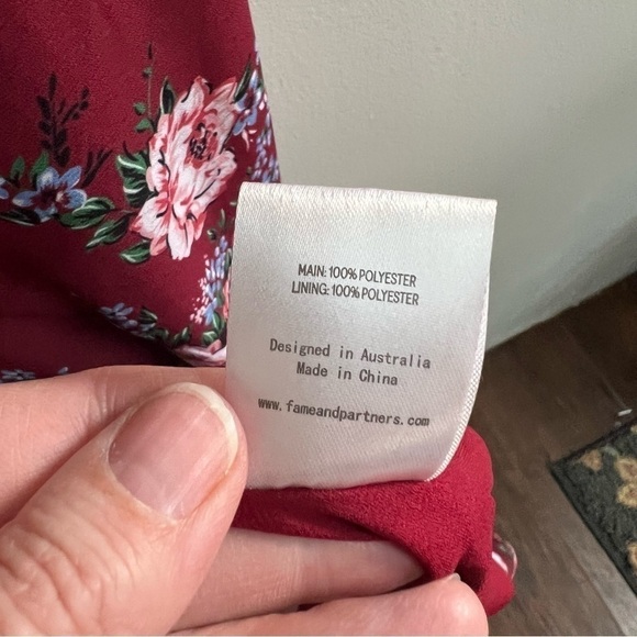 *NEW* Fame & Partners Floral Ruffle Wrap Dress - Picture 14 of 14